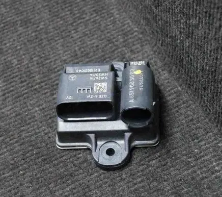 Mercedes-Benz C W205 Glow plug pre-heat relay A6519003003