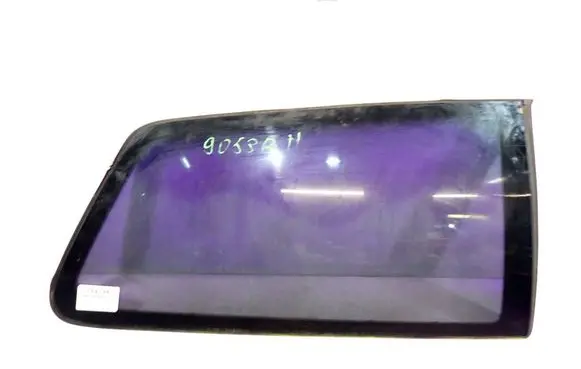 Volkswagen Polo IV 9N3 Rear side window