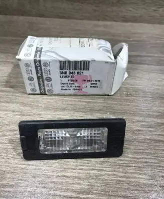 Volkswagen Sharan Number plate light 5n0943021