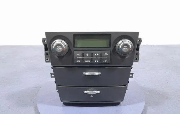KIA Sorento Climate control unit 845703E00