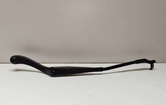 Mercedes-Benz C W204 Front wiper blade arm A2048200044