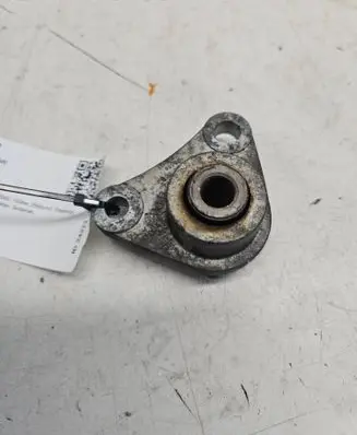 Volvo S80 Engine mount bracket 9180969