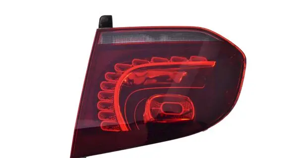 Volkswagen Golf VII Tailgate rear/tail lights