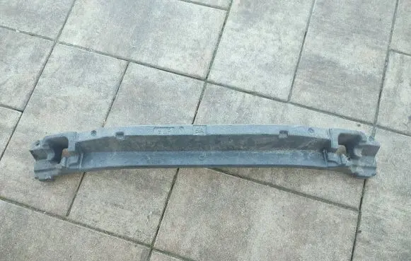 Toyota C-HR I Front bumper foam support bar 52611F4010