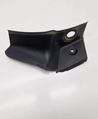 BMW X1 F48 F49 Rear/tail light trim molding 63217350722 7350722 0357800