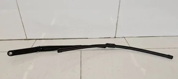 Volkswagen Golf VII Front wiper blade arm 5G1955409B