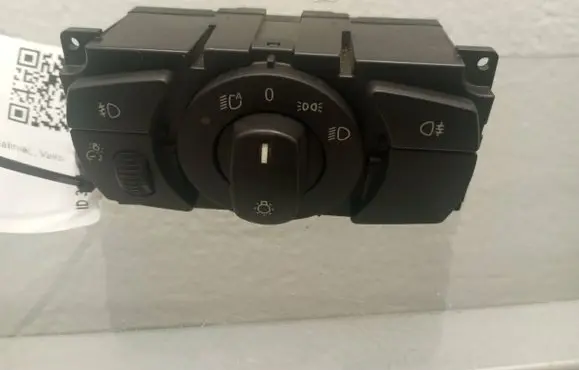 Light switch