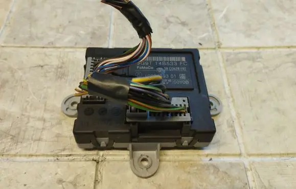 Ford Mondeo MK IV Door control unit/module 9G9T14B533FC 1002299301