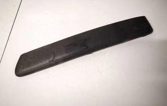 Ford Focus Front bumper splitter molding 4m5117e903af 4m51-17e903-af