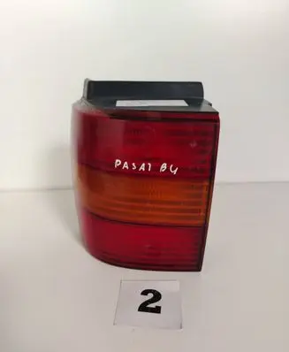 Volkswagen PASSAT B4 Rear/tail lights 3A9945111