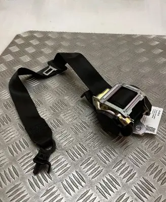 Volvo XC60 Rear seatbelt P31675721