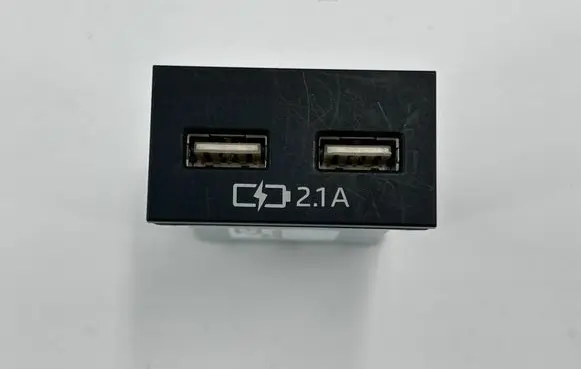 Toyota Corolla E210 E21 USB socket connector 8553242020 855320R020