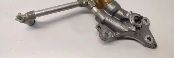 Volkswagen Tiguan Oil pump 0GC325577G