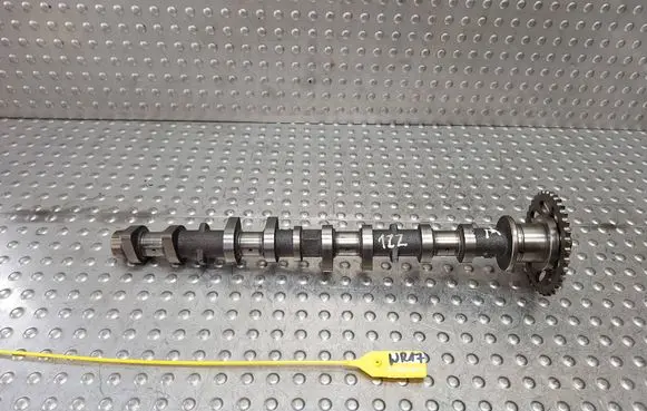 Toyota Avensis T250 Camshaft 1ZZ