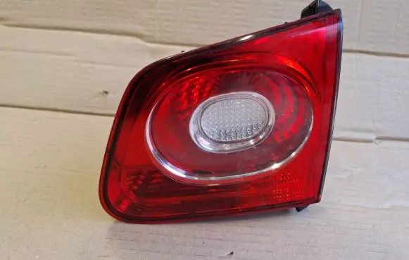 Volkswagen Tiguan Tailgate rear/tail lights 5N0945094B 009692026286