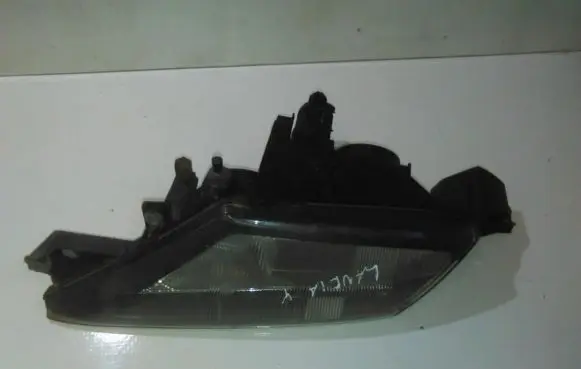 Lancia Y 840 Headlight/headlamp 37130748