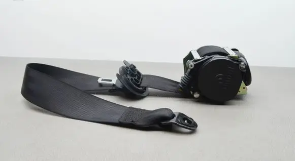 Audi A5 Front seatbelt 8W6857706F