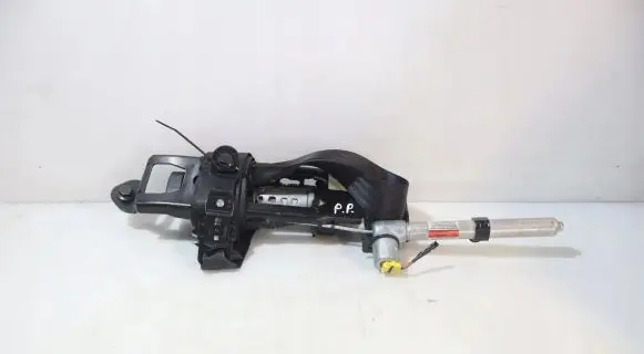 Volvo S40 Front seatbelt