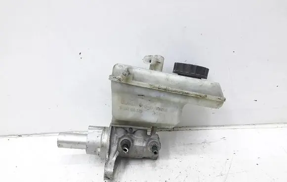 Renault Laguna III Master brake cylinder 0204051440
