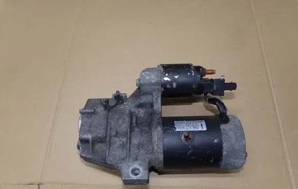 Volkswagen Sharan Starter motor 09A911023B