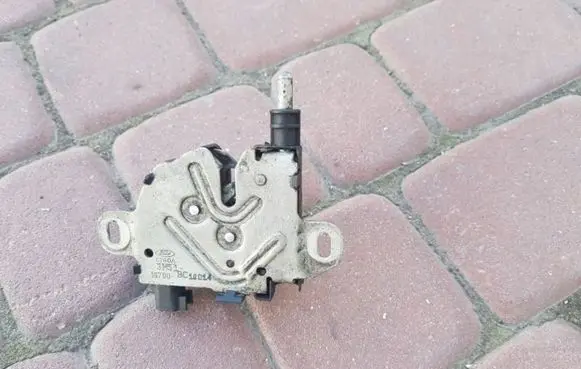 Ford Kuga II Tailgate/trunk/boot lock/catch/latch 3M51BC10014