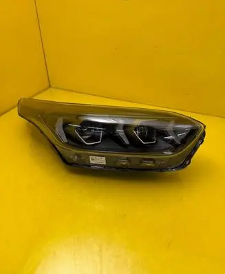KIA Ceed Headlight/headlamp 92102J7500
