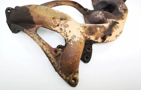 Mercedes-Benz Vaneo W414 Exhaust manifold A1681420201