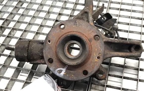 Citroen Berlingo Front wheel hub spindle knuckle