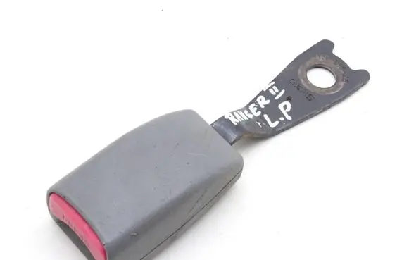 Ford Ranger Front seatbelt buckle