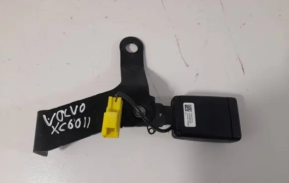 Volvo XC60 Rear seatbelt buckle P032205740