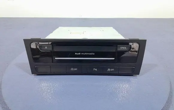 Audi A5 8T 8F Radio/CD/DVD/GPS head unit 8R1035666G