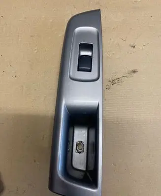 Subaru Impreza III Electric window control switch 94266FG500