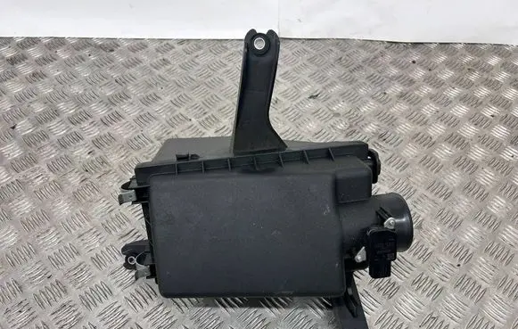 Toyota Mirai Air filter box 014140663 1770077270 17700-77270