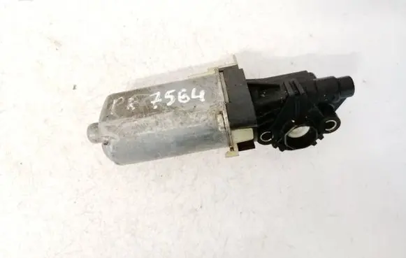 Skoda Octavia Mk2 (1Z) Seat adjustment motor 9473119391015 9473-119391-015