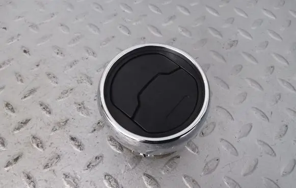 Dash center air vent grill