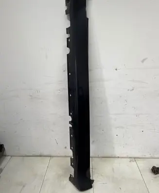 BMW X5 E70 Sill 