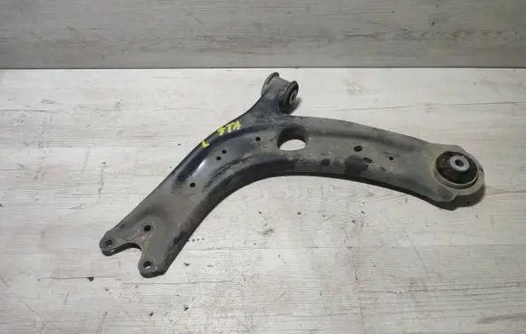 Volkswagen Touran III Front control arm A347S