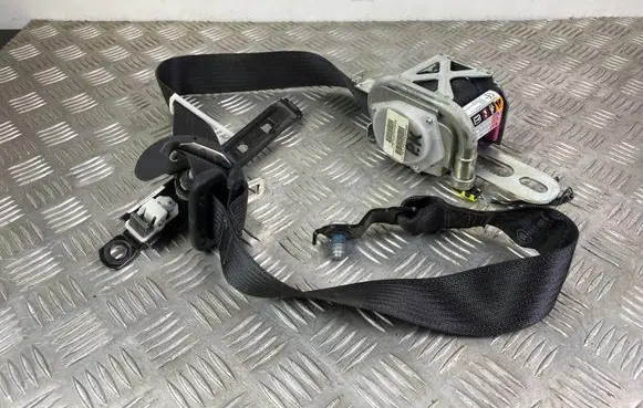 Jeep Grand Cherokee Front seatbelt P5ME37DX9AB