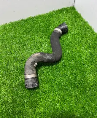 BMW X6 G06 Engine coolant pipe/hose 7536486