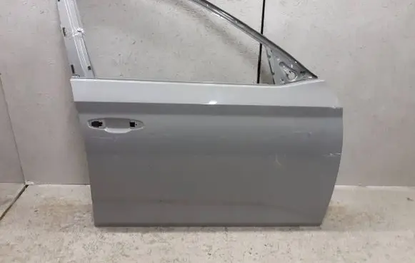 Skoda Kamiq Front door