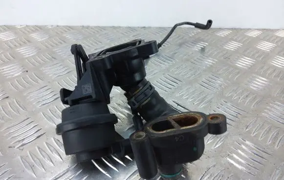 Audi A8 S8 D4 4H Engine coolant pipe/hose 059121506C