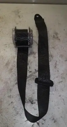 Volvo C70 Front seatbelt 3063170AB C519