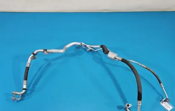 Peugeot 2008 I Air conditioning (A/C) pipe/hose 9823533980 IMPRK1601767