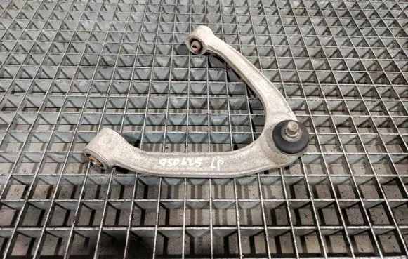 Infiniti Q50 Front upper control arm/wishbone 