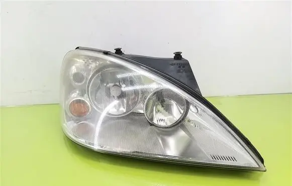 Ford Galaxy Headlight/headlamp 0301183202