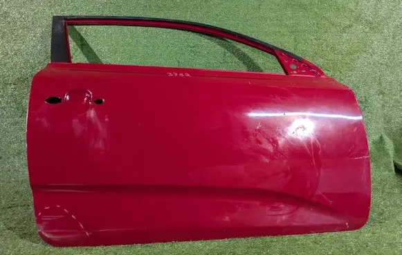 KIA Pro Cee'd I Front door