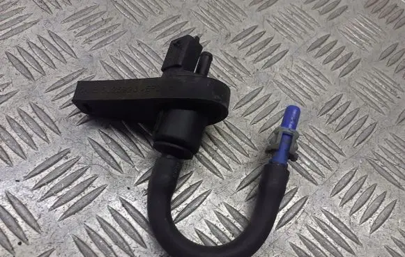 Saab 9-5 Valve vacuum 0280142386