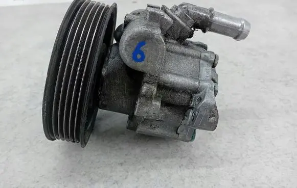 Audi TT Mk1 Power steering pump