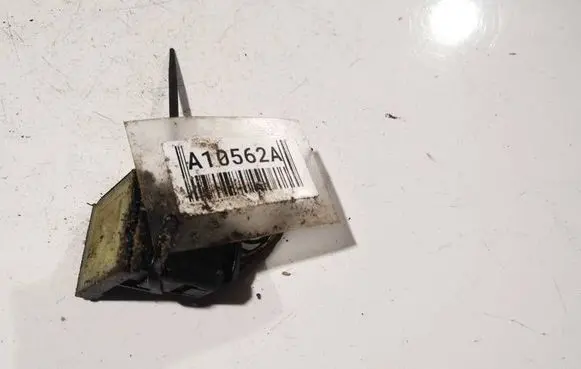 Skoda Octavia Mk2 (1Z) Clutch pedal sensor 1k0927810d