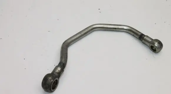 Chrysler 300C Turbo turbocharger oiling pipe/hose